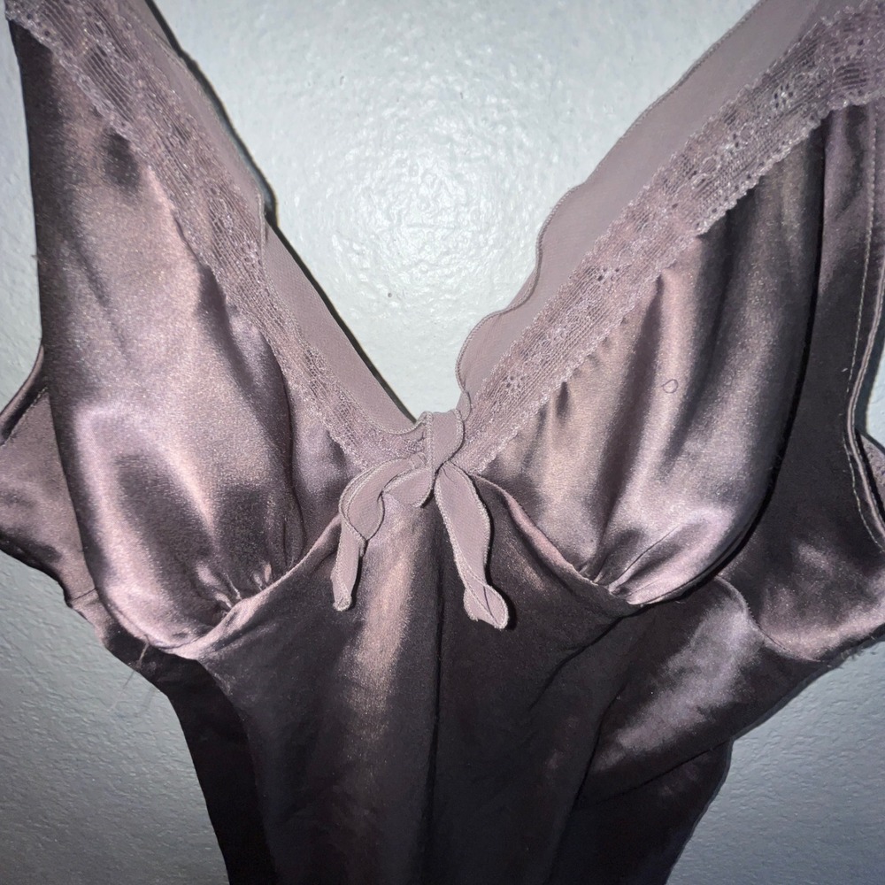 Victoria's Secret Satin Chemise Nightgown Slip Dress Purple Lace Trim Large Y2K - Picture 6 of 9